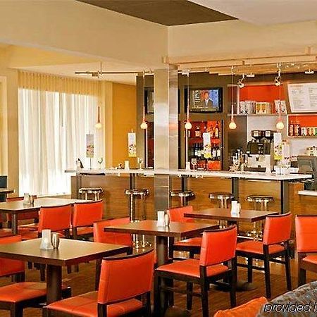 Courtyard By Marriott Greensboro Exterior foto